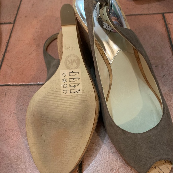 Michael Kors corkscrew open toe wedges